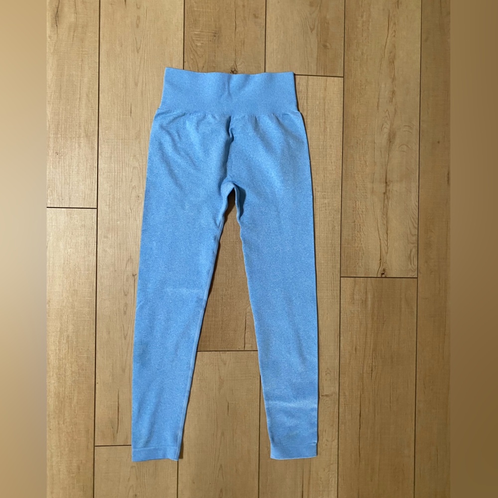 Blue Seamless High-Waist Yoga Leggings | Size M | Sculpt & Stretch Fit - Picture 4 of 7